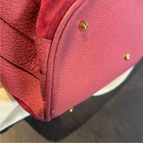 Gucci Fuchsia Suede Shoulder Bag - Picture 11 of 12